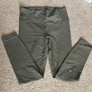 Lululemon olive leggings 12